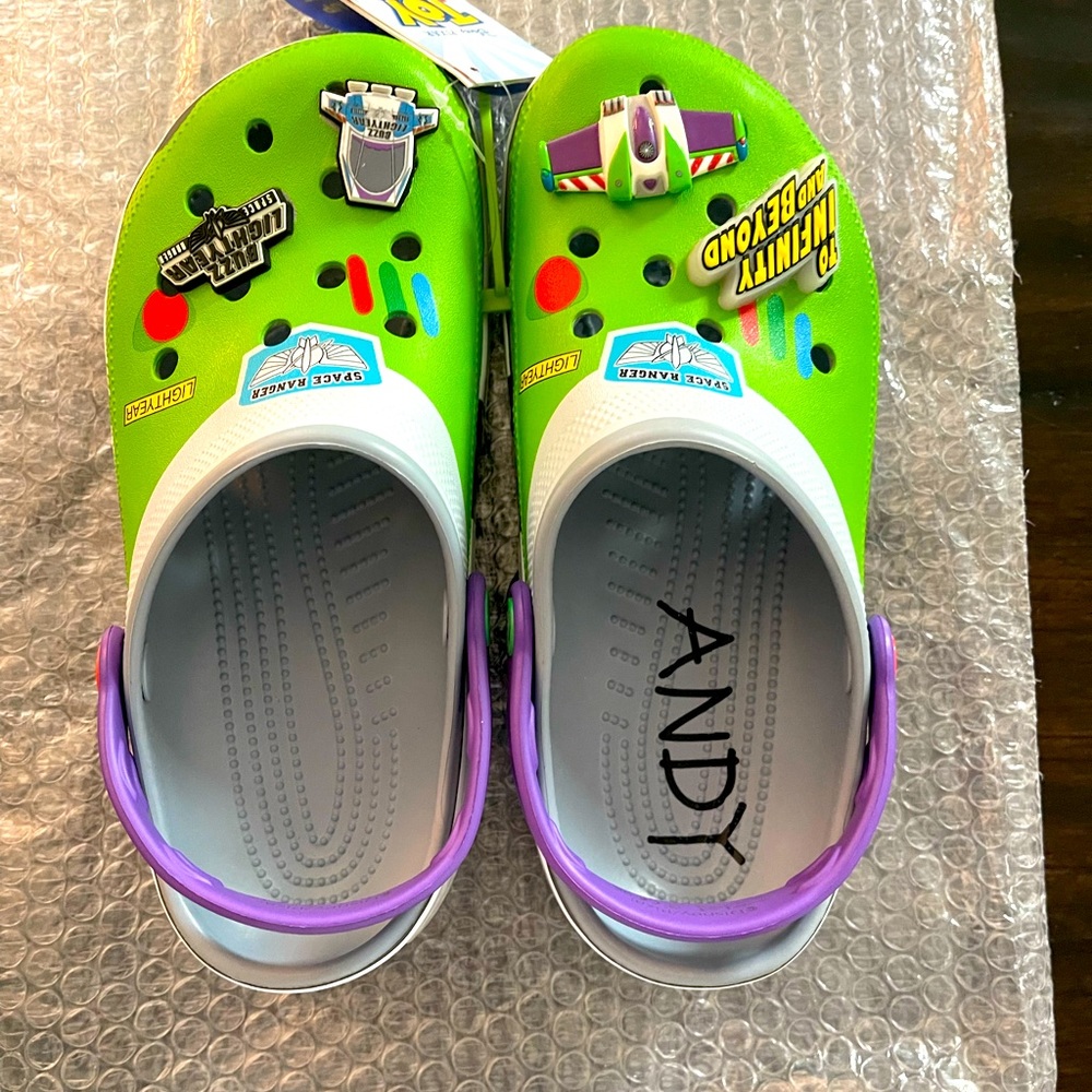 Toy Story buzz lightyear CROCS